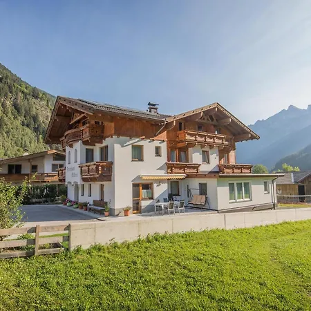 Flat With Sep Entrance * Neustift im Stubaital