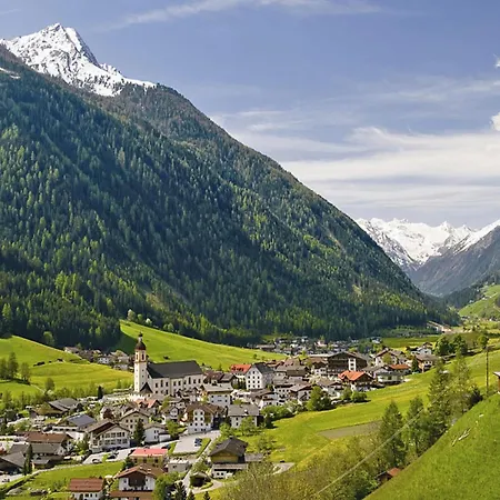 Appartement Flat With Sep Entrance Neustift im Stubaital