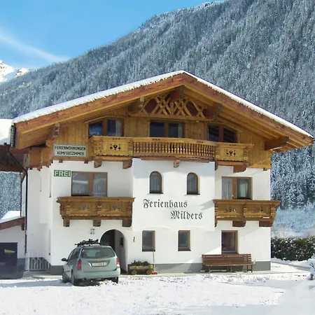 Flat With Sep Entrance Neustift im Stubaital
